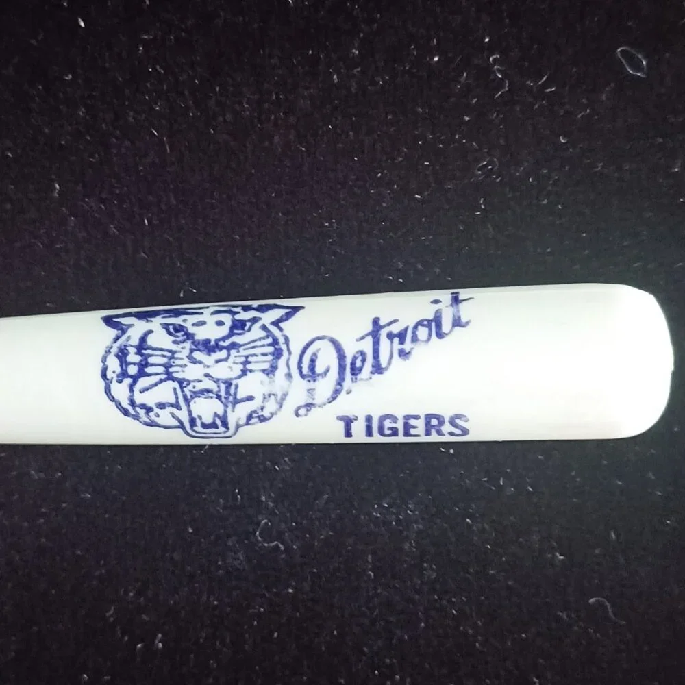 Detroit Tigers Vintage Louisville Slugger Mini Baseball Bat Pen